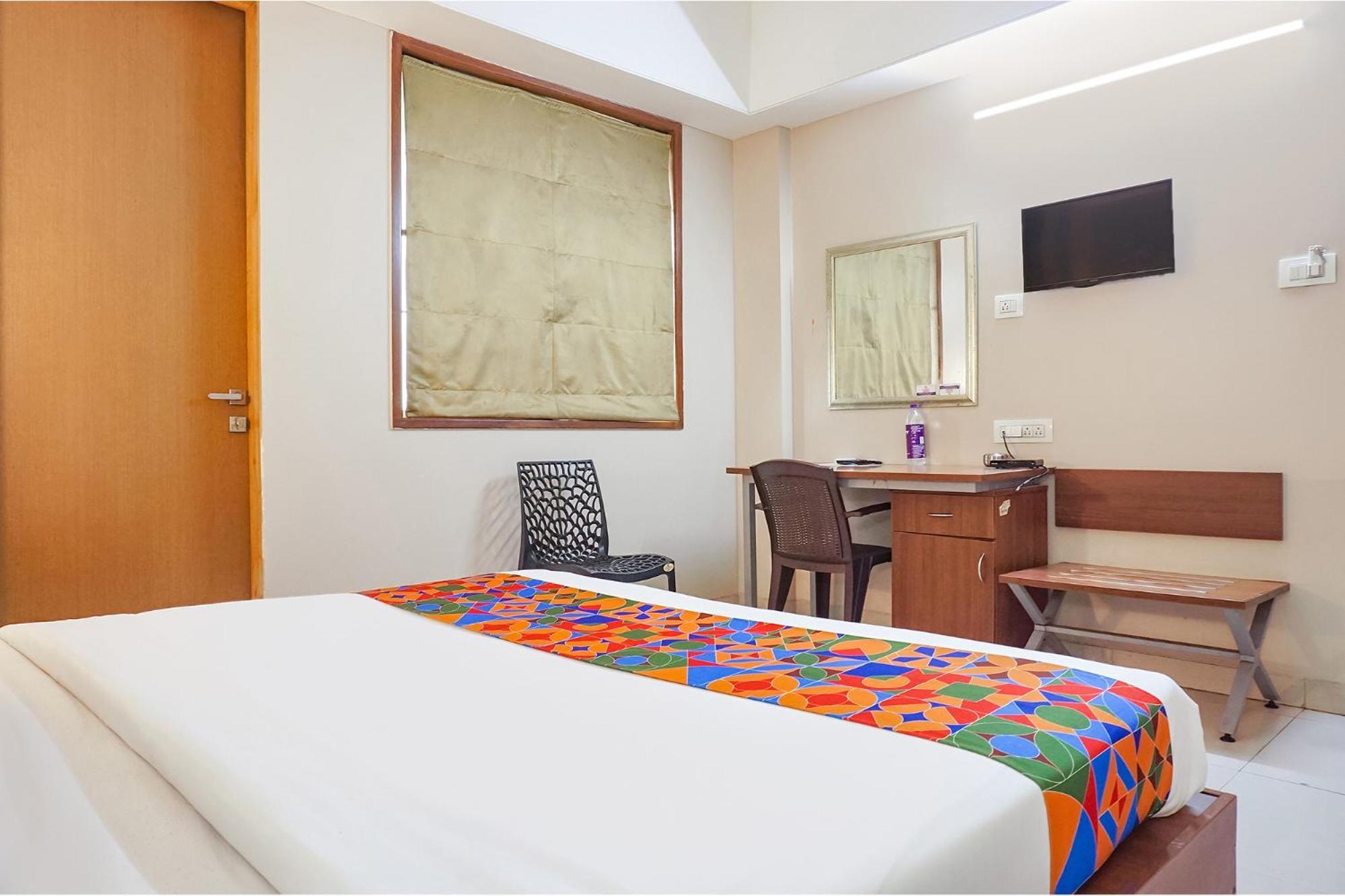 Phursungi Fabhotel Classic Executive מראה חיצוני תמונה