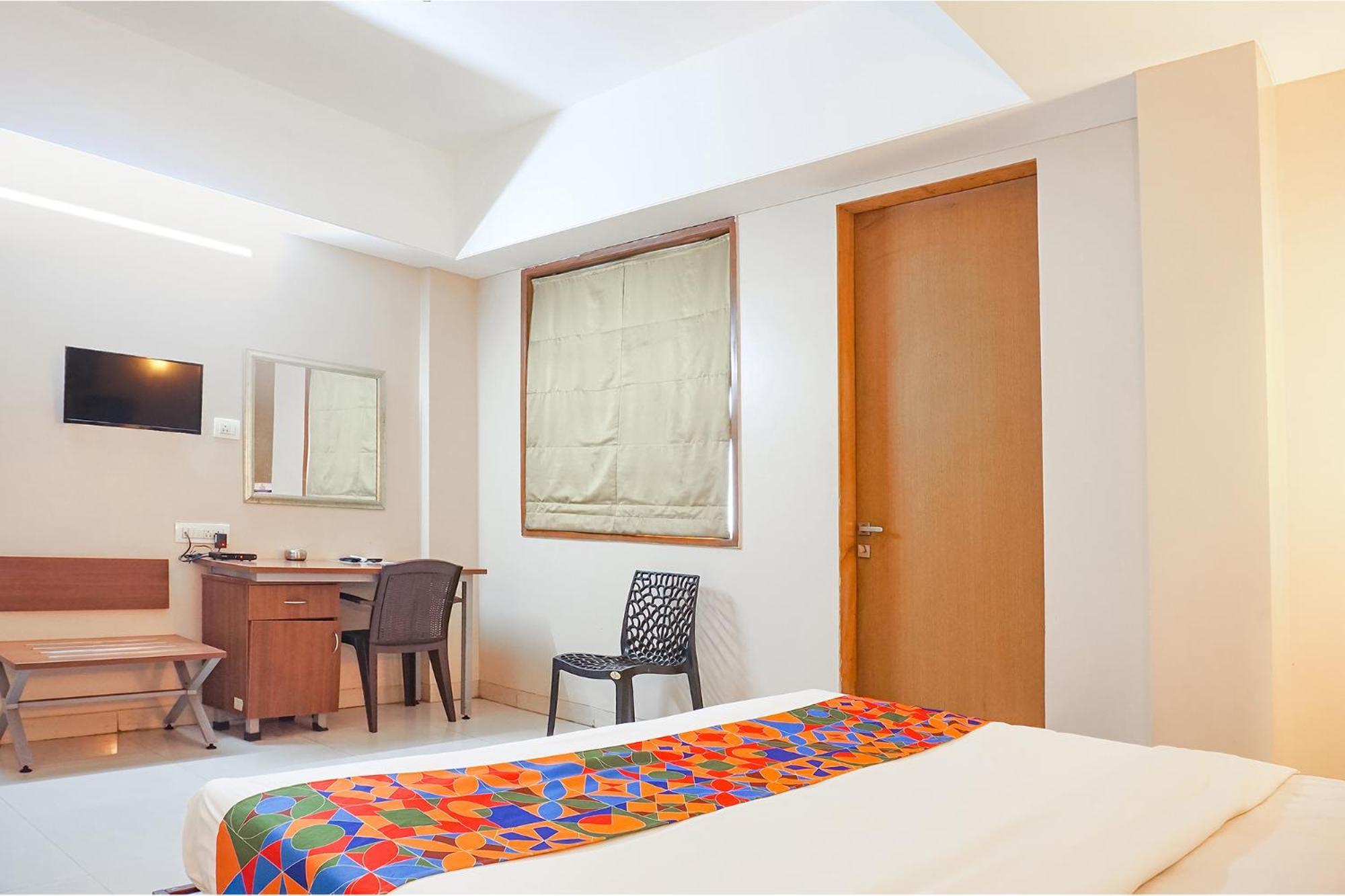 Phursungi Fabhotel Classic Executive מראה חיצוני תמונה
